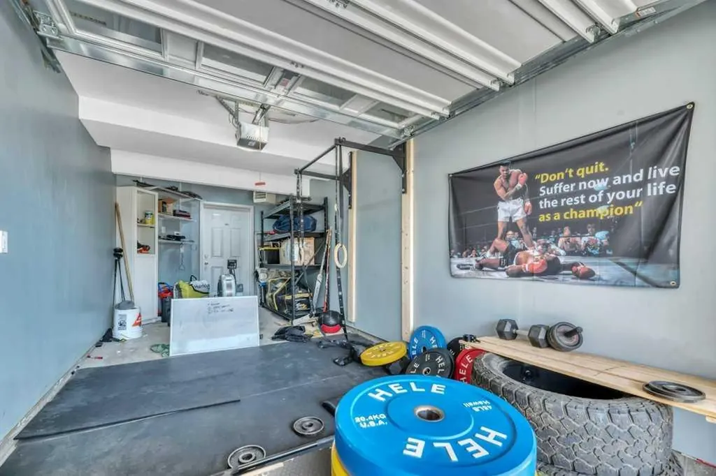 172 Rockyledge View NW Calgary AB T3G6B2