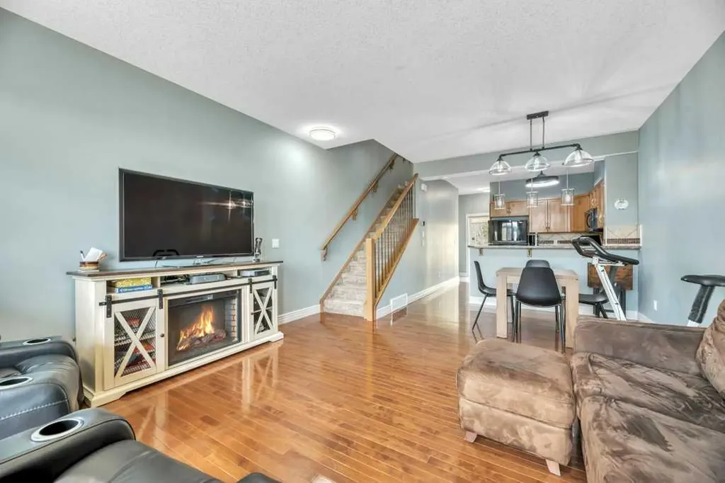 172 Rockyledge View NW Calgary AB T3G6B2