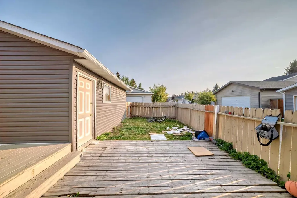 11 Martinwood Road NE Calgary AB T3J 3G6
