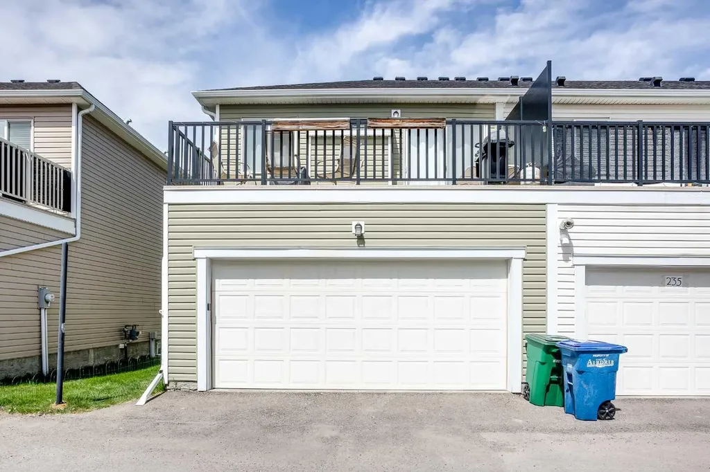 239 Windford Crescent SW Airdrie AB T4B5E5