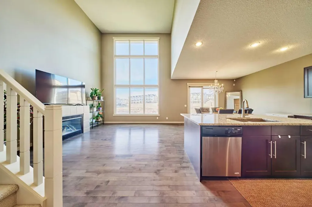 109 Sherwood Road NW Calgary AB T3R 0P1