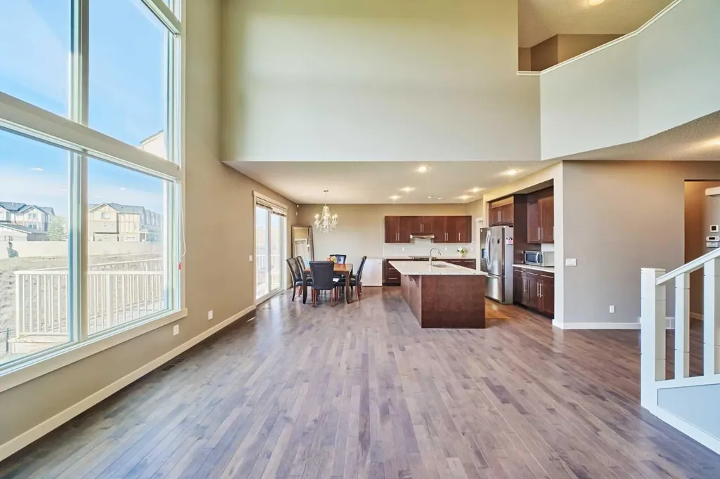 109 Sherwood Road NW Calgary AB T3R 0P1