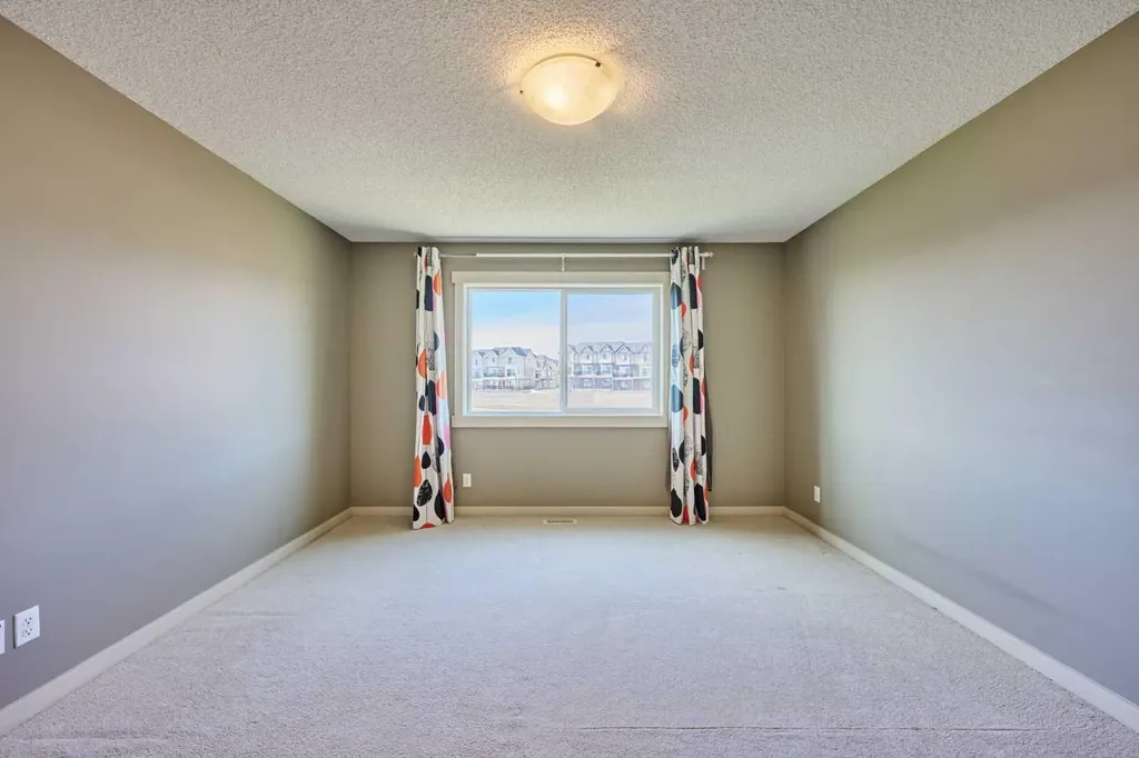 109 Sherwood Road NW Calgary AB T3R 0P1
