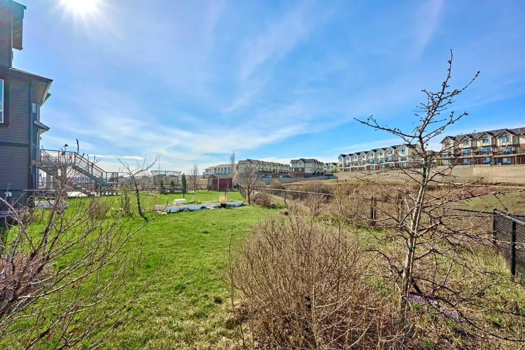 109 Sherwood Road NW Calgary AB T3R 0P1
