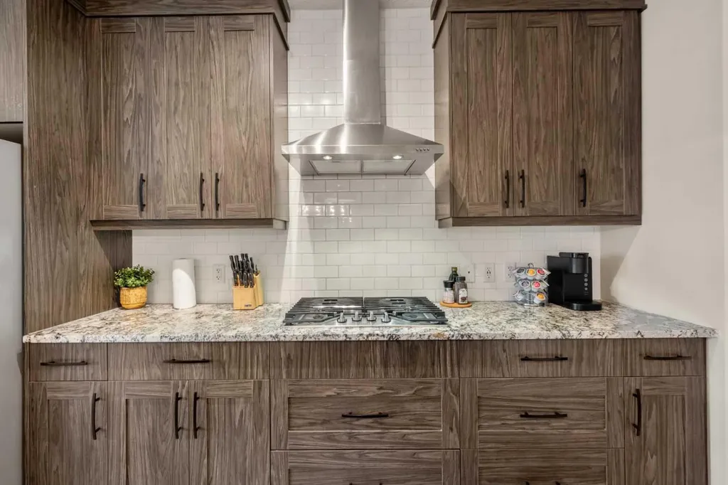 166 Howse Common NE Calgary AB T3P 1L6