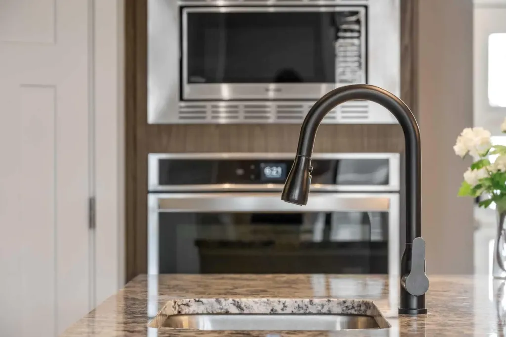166 Howse Common NE Calgary AB T3P 1L6