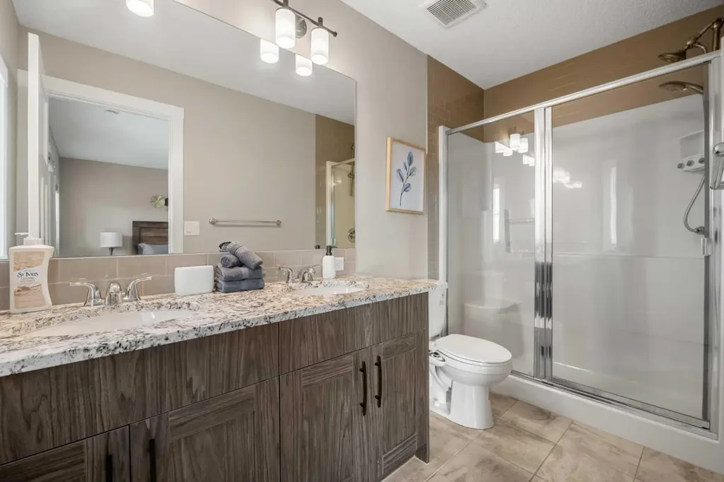 166 Howse Common NE Calgary AB T3P 1L6