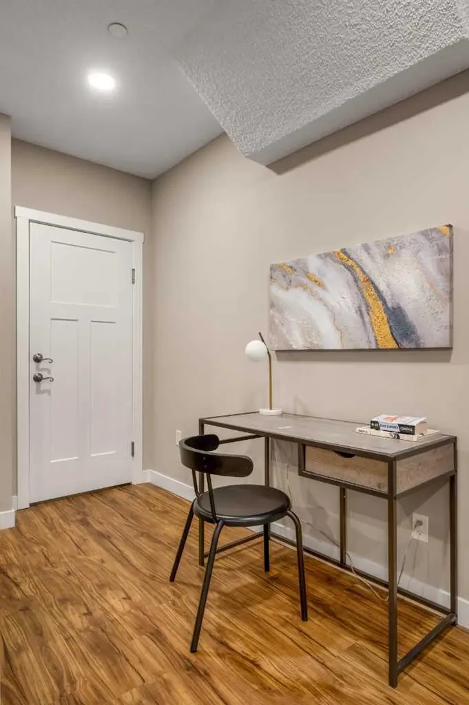 166 Howse Common NE Calgary AB T3P 1L6