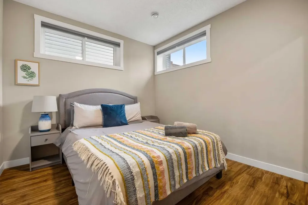 166 Howse Common NE Calgary AB T3P 1L6
