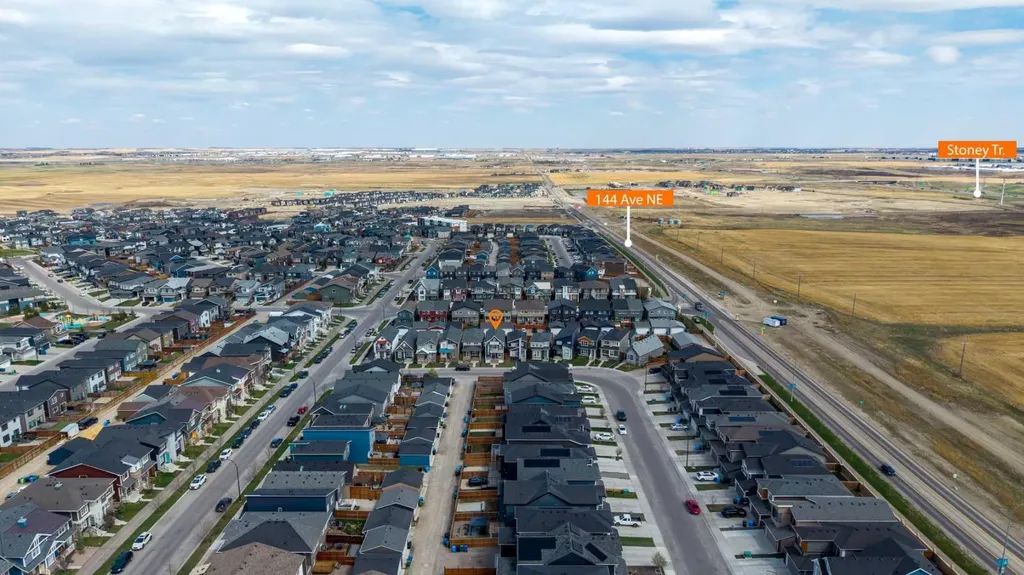166 Howse Common NE Calgary AB T3P 1L6
