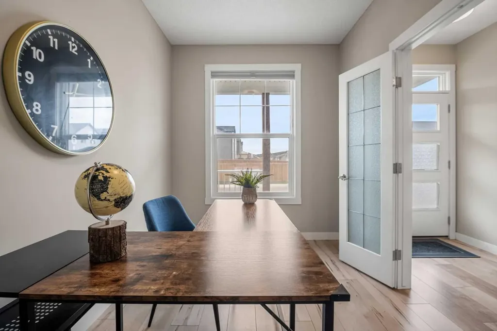 166 Howse Common NE Calgary AB T3P 1L6