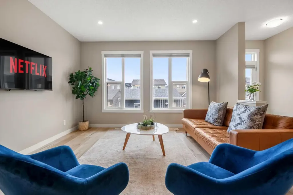 166 Howse Common NE Calgary AB T3P 1L6
