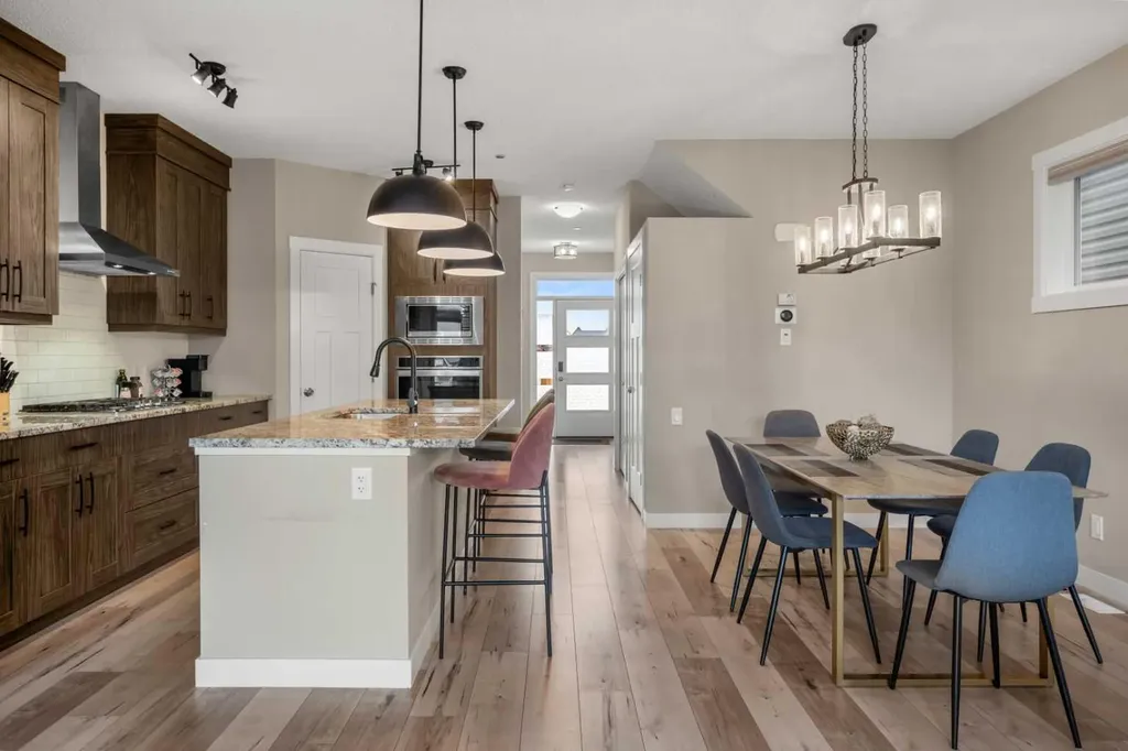 166 Howse Common NE Calgary AB T3P 1L6