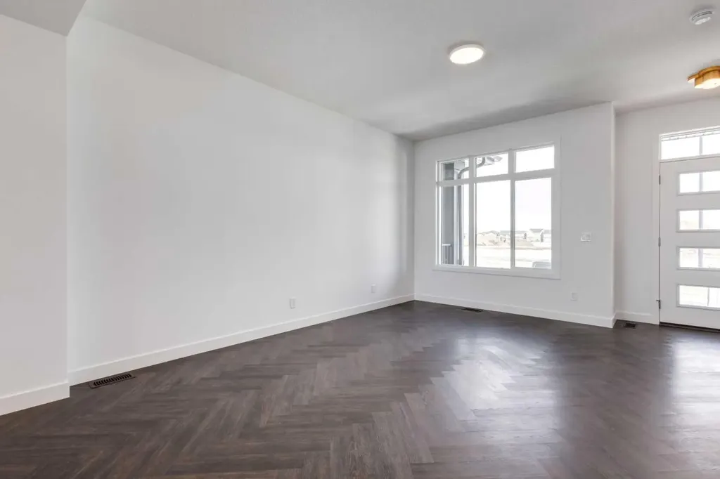 37 Sora Passage SE Calgary AB T3S 1C4