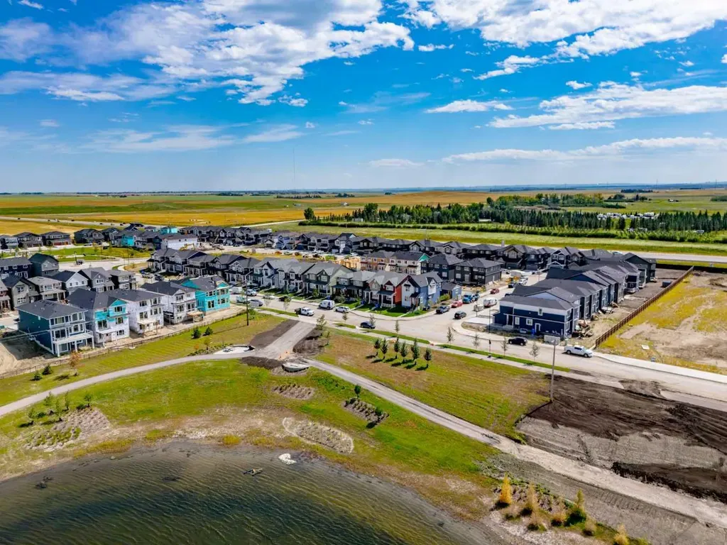 37 Sora Passage SE Calgary AB T3S 1C4