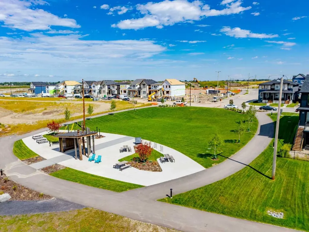 37 Sora Passage SE Calgary AB T3S 1C4