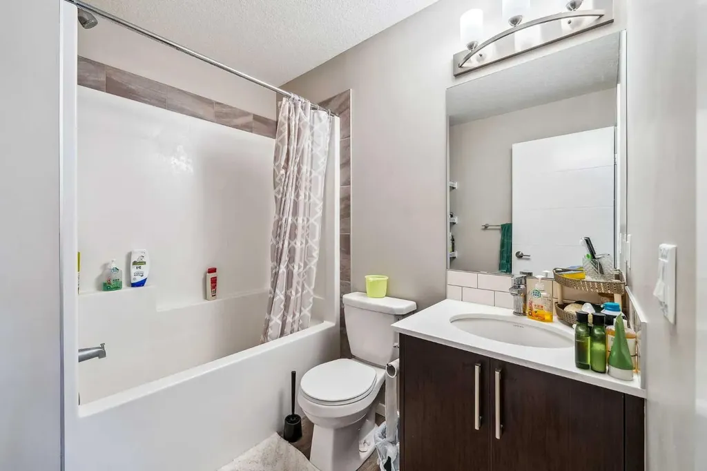 90 Redstone Way NE Calgary AB T3N 1M6