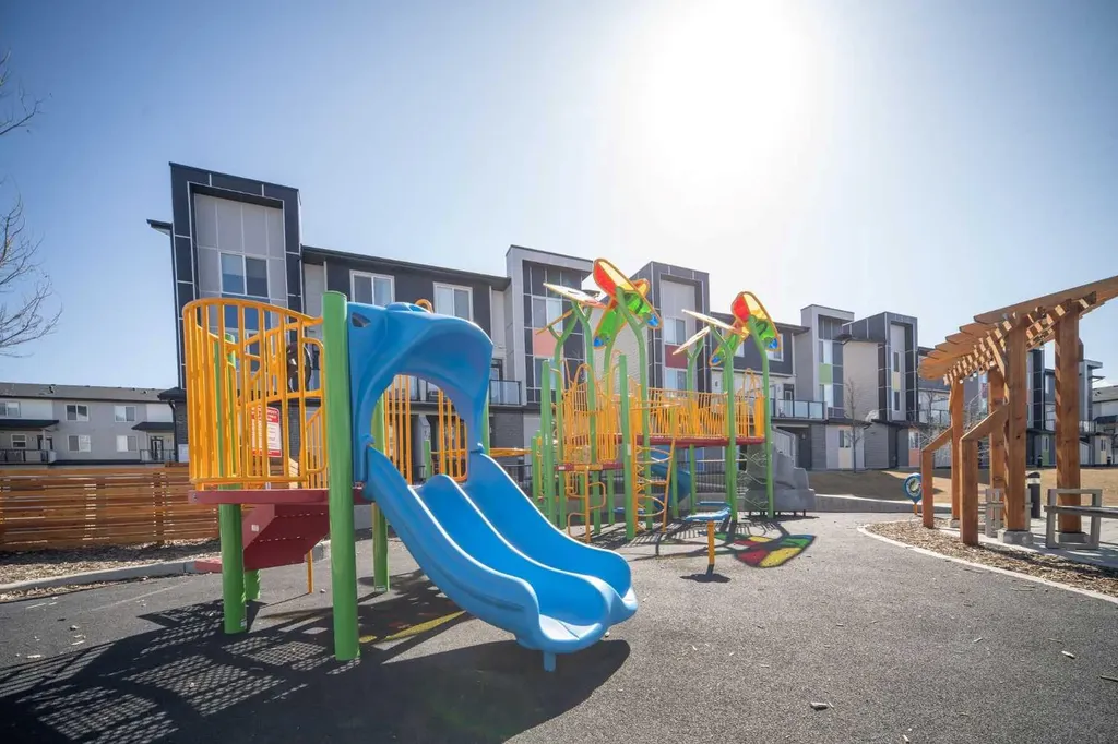 90 Redstone Way NE Calgary AB T3N 1M6
