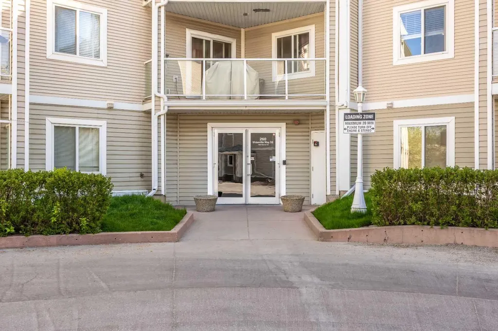 260 Shawville Way SE Calgary AB T2Y 3Z7