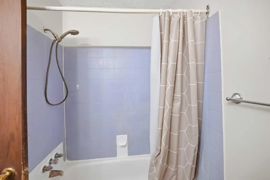62 Templeson Crescent NE Calgary AB T1Y5L8