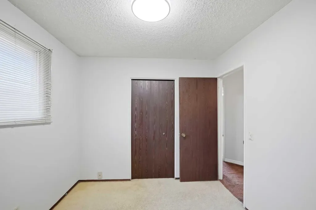 62 Templeson Crescent NE Calgary AB T1Y5L8
