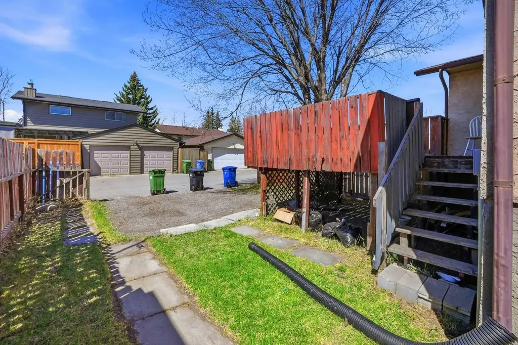 62 Templeson Crescent NE Calgary AB T1Y5L8