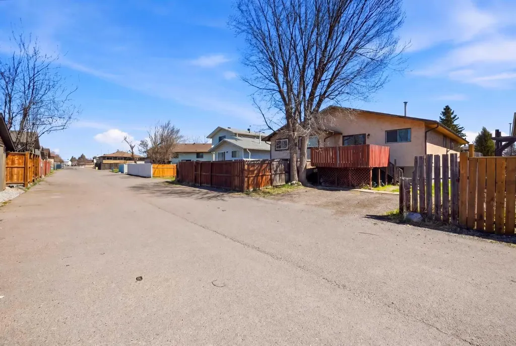 62 Templeson Crescent NE Calgary AB T1Y5L8