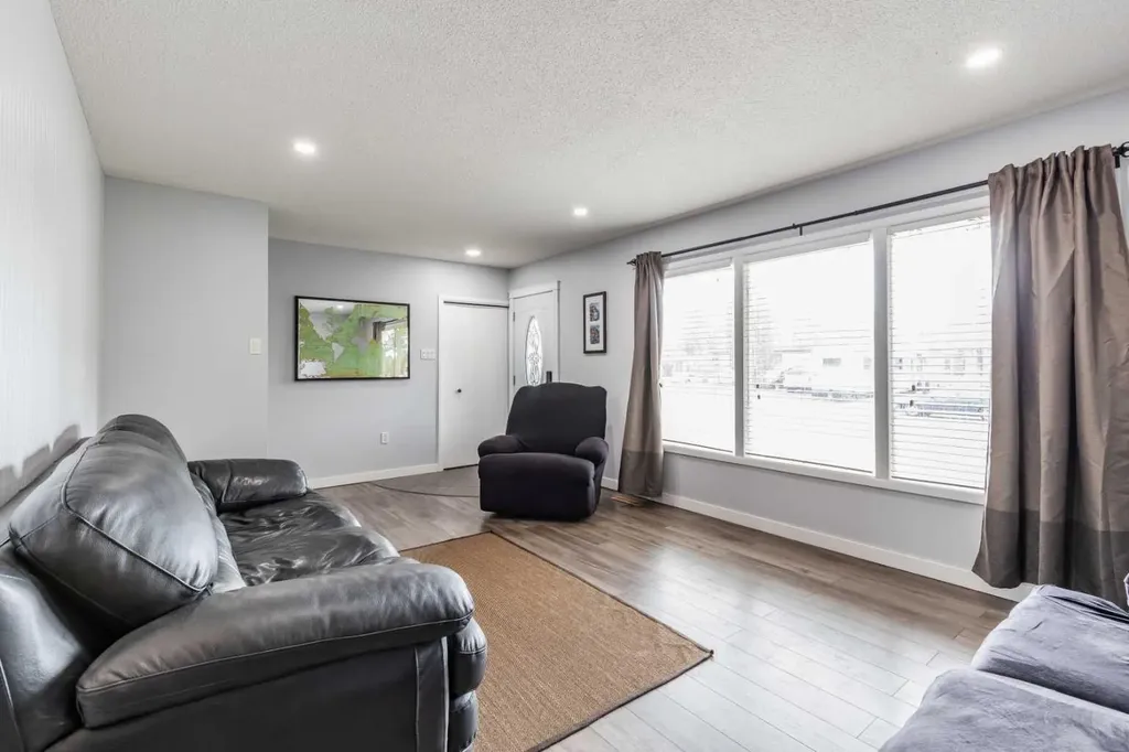 510 Terrill Road NW Medicine Hat AB T1A 7A7