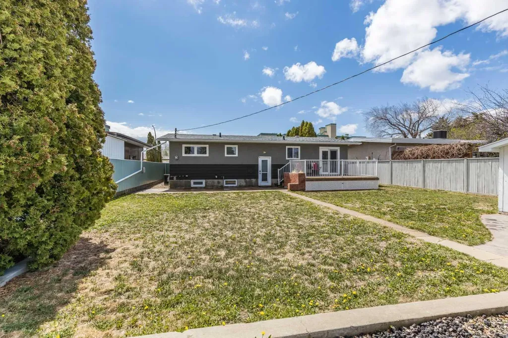 510 Terrill Road NW Medicine Hat AB T1A 7A7
