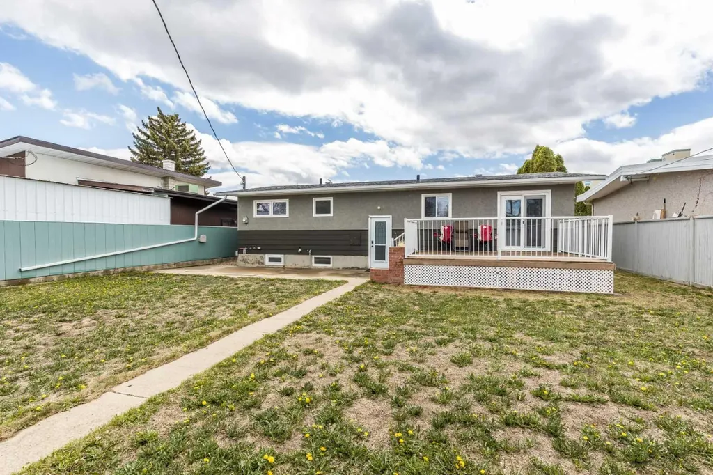 510 Terrill Road NW Medicine Hat AB T1A 7A7