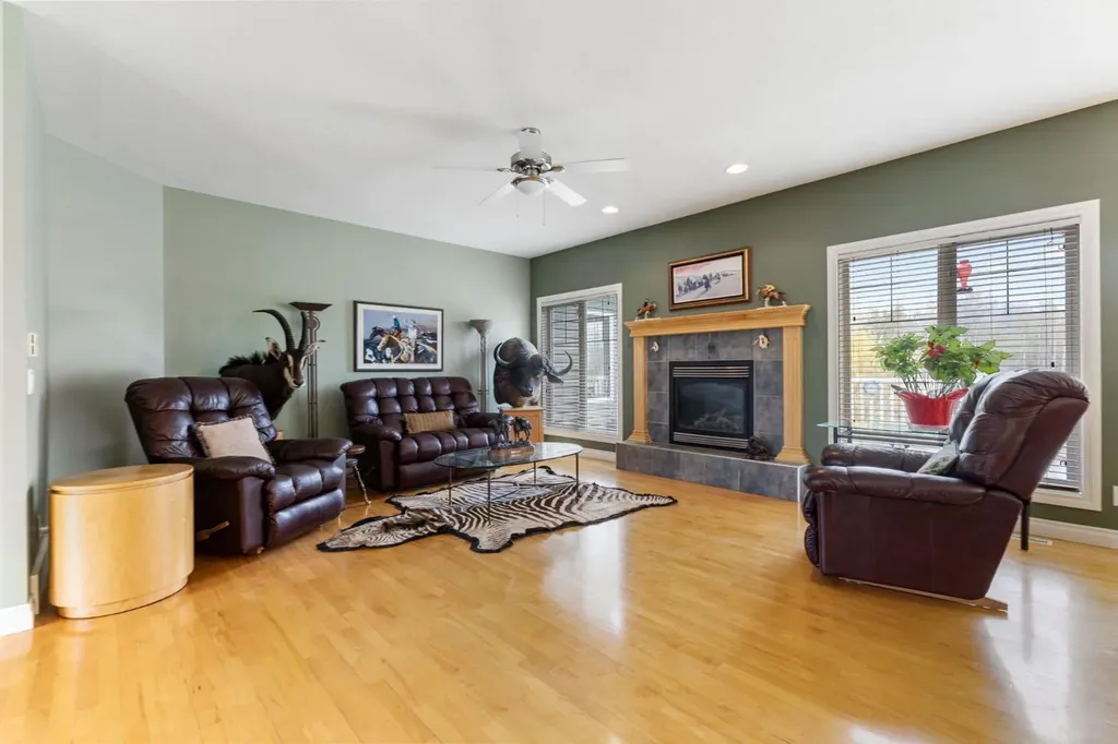 288017 160 Avenue W Rural Foothills County AB T0L 1W2