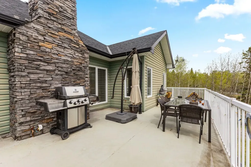 288017 160 Avenue W Rural Foothills County AB T0L 1W2