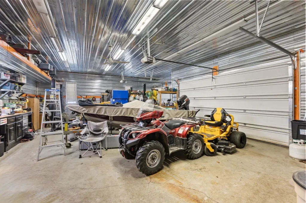 288017 160 Avenue W Rural Foothills County AB T0L 1W2