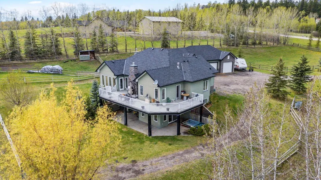 288017 160 Avenue W Rural Foothills County AB T0L 1W2