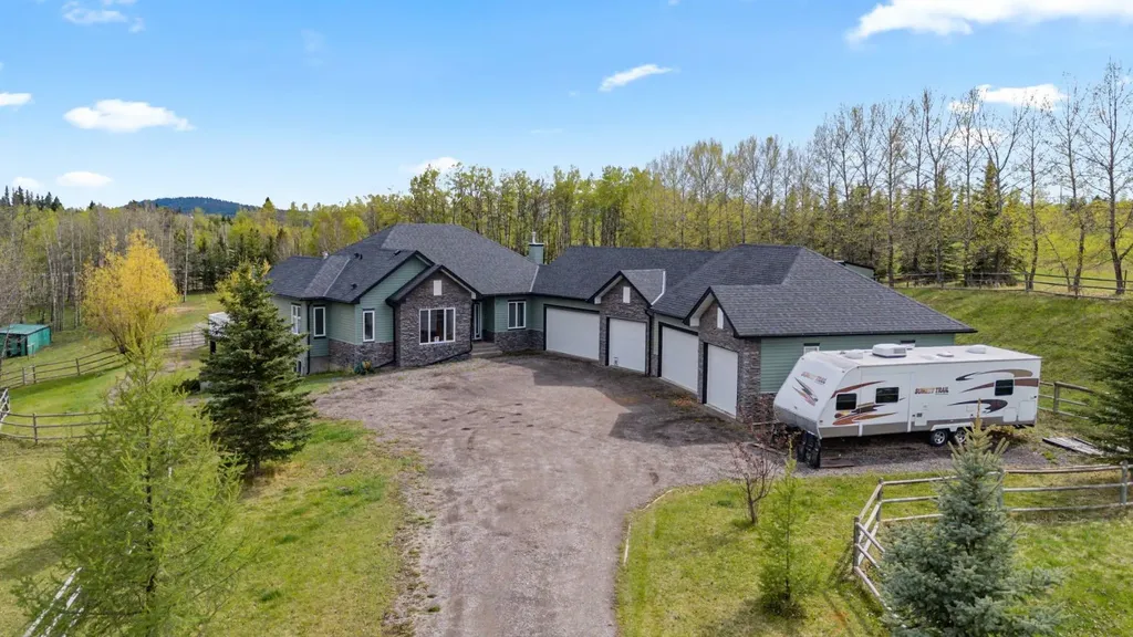 288017 160 Avenue W Rural Foothills County AB T0L 1W2
