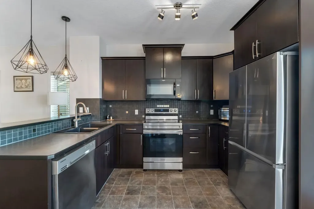 111 Tarawood Lane NE Calgary AB T3J 0H1