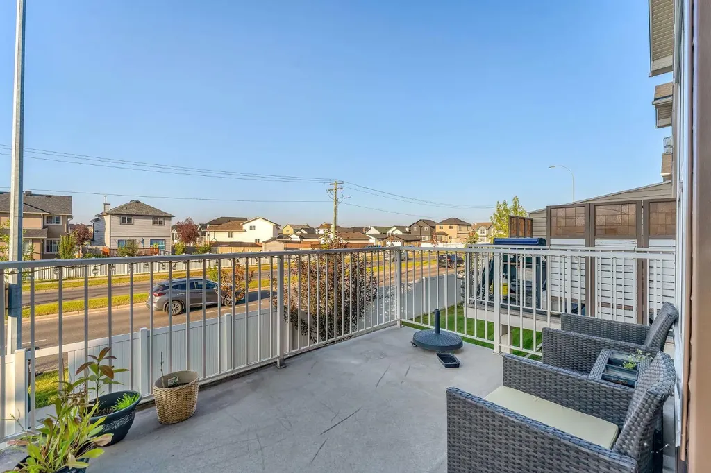111 Tarawood Lane NE Calgary AB T3J 0H1