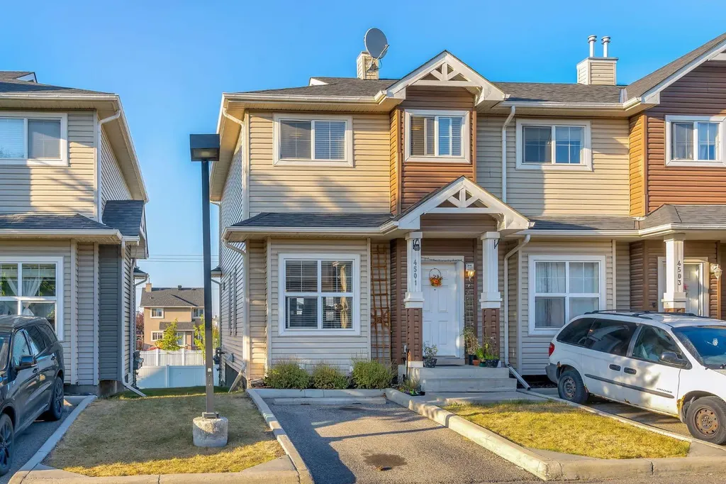 111 Tarawood Lane NE Calgary AB T3J 0H1