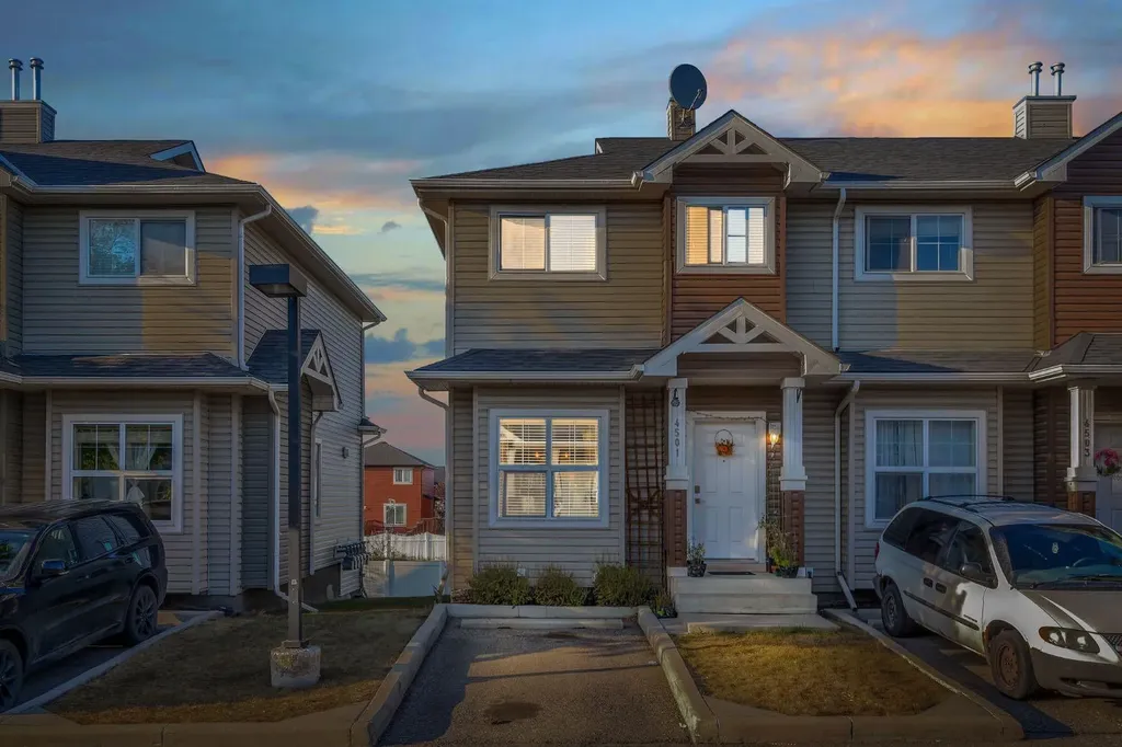 111 Tarawood Lane NE Calgary AB T3J 0H1
