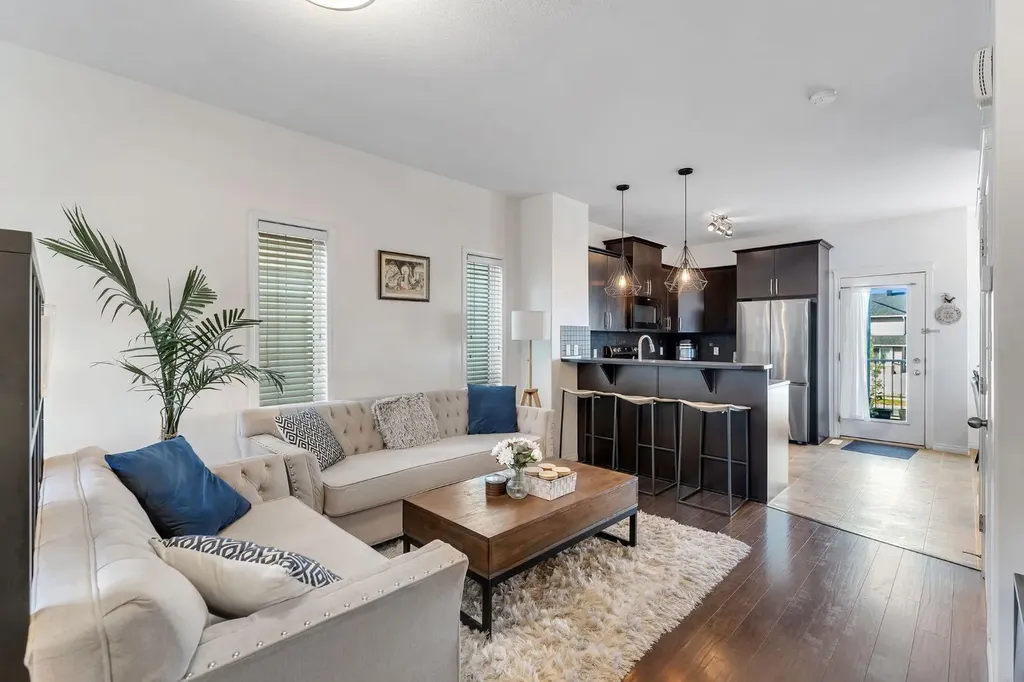 111 Tarawood Lane NE Calgary AB T3J 0H1