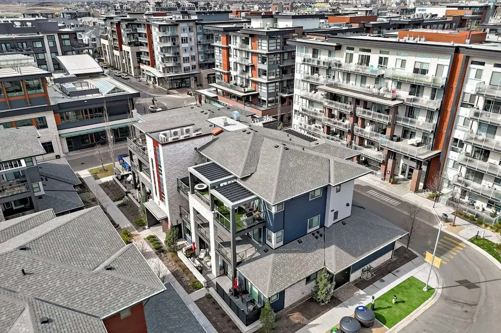 10 Mahogany Circle SE Calgary AB T3M 2V7