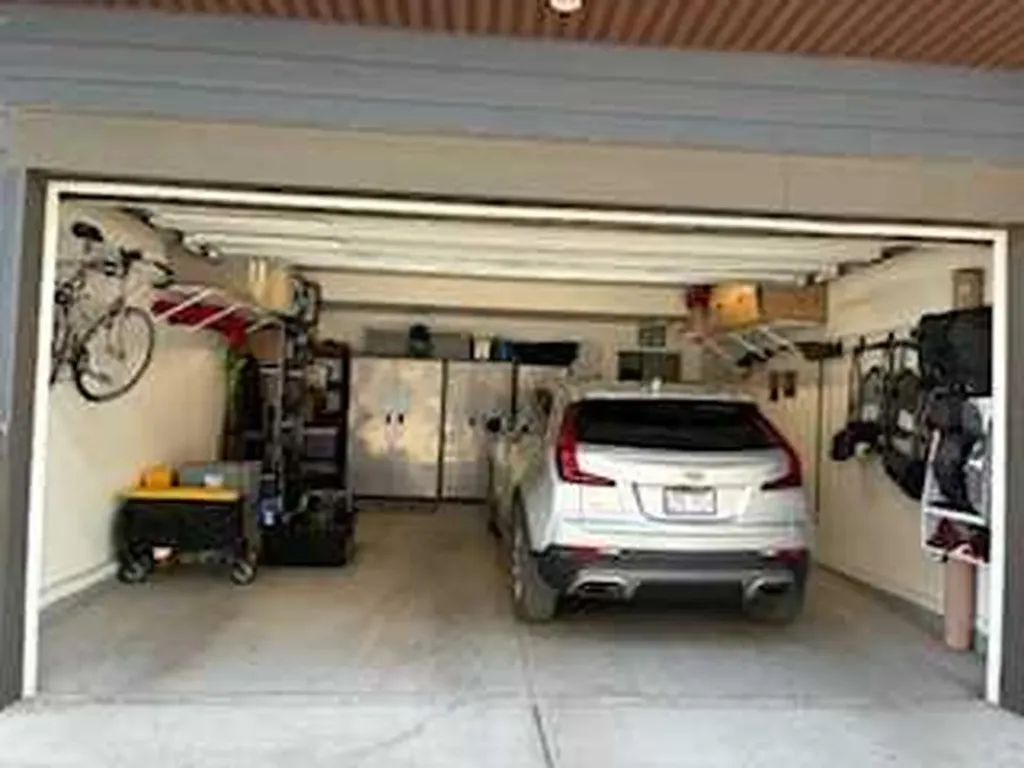 10 Mahogany Circle SE Calgary AB T3M 2V7