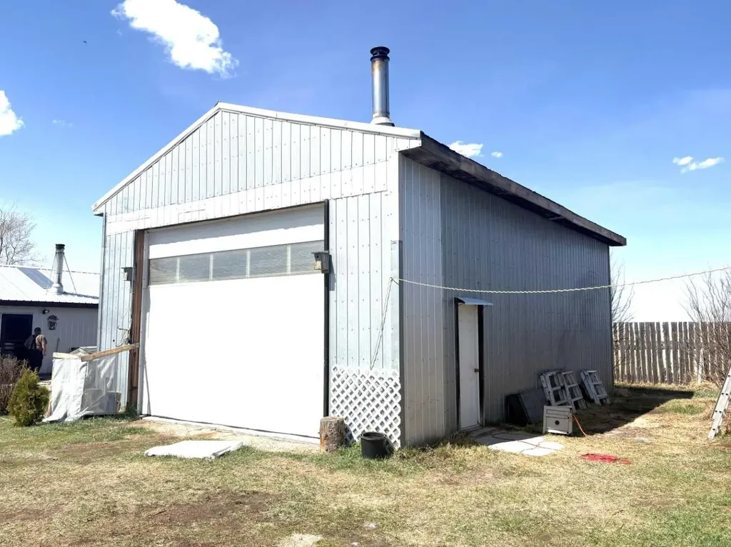 43101 155 Range Rural Flagstaff County AB T0B 1N0