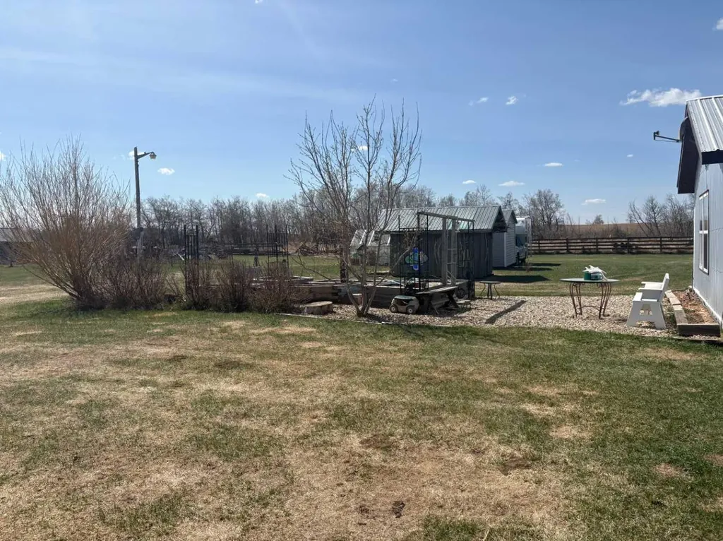43101 155 Range Rural Flagstaff County AB T0B 1N0