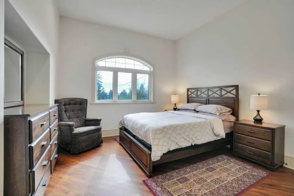 5107 Carney Road NW Calgary AB T2G1G1