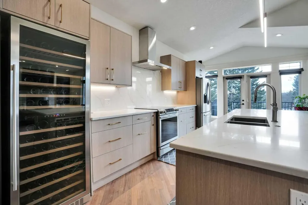 5107 Carney Road NW Calgary AB T2G1G1