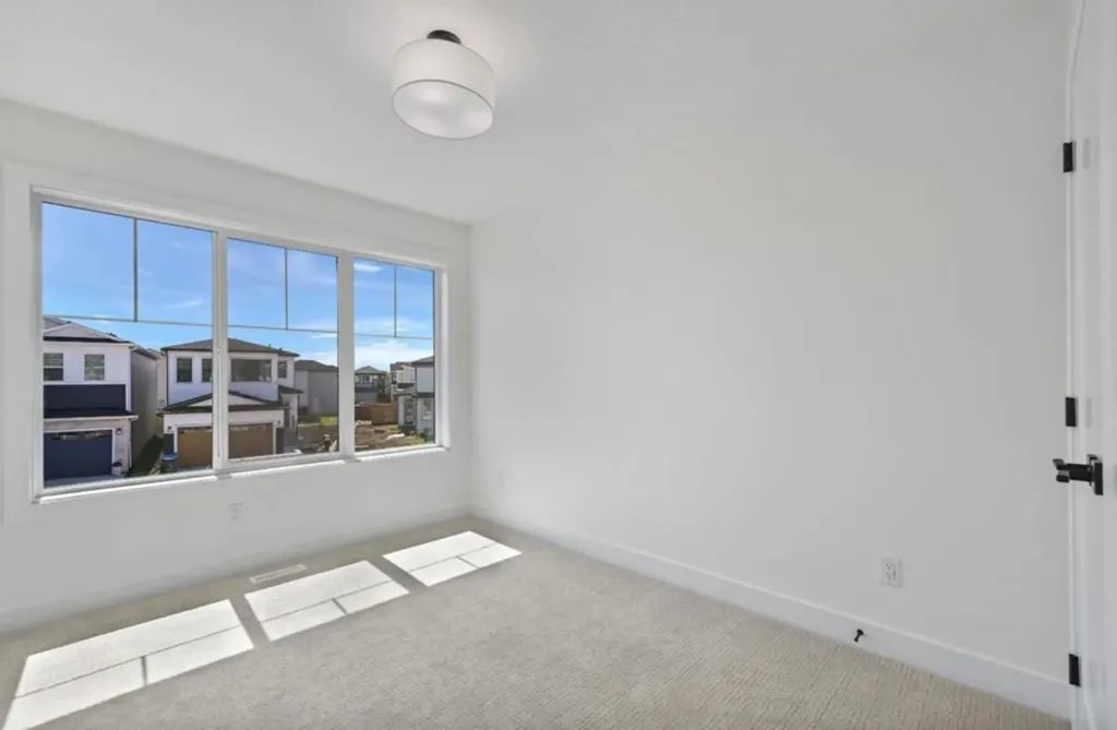 135 Walgrove Bay SE Calgary AB T2X 4Y7