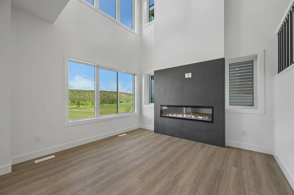 135 Walgrove Bay SE Calgary AB T2X 4Y7