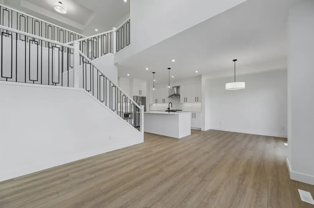 135 Walgrove Bay SE Calgary AB T2X 4Y7