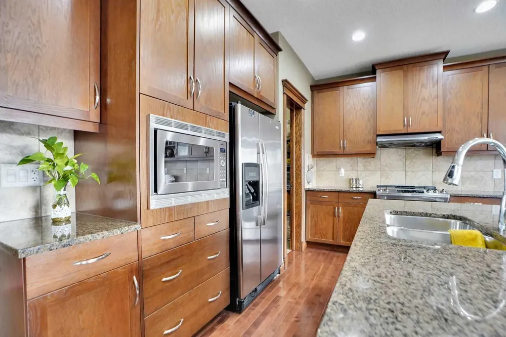 39 Skyview Shores Rise NE Calgary AB T3N 0C8